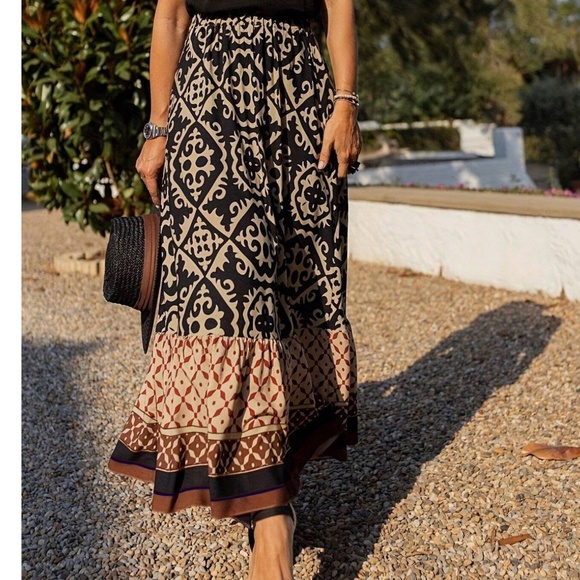 Boho Color Block Print Stretchy Waist Ruffle Hem Skirt - Picture 2 of 14